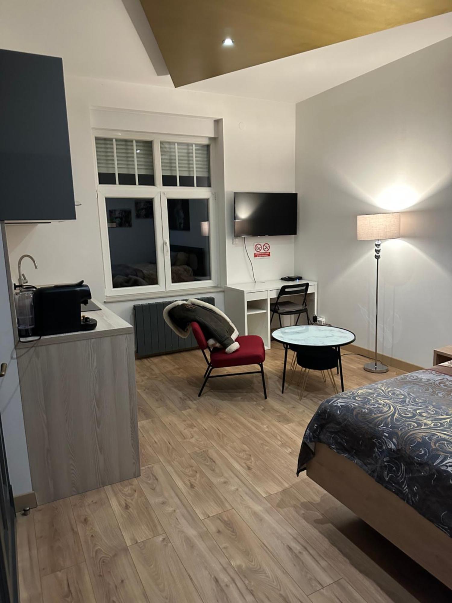 Serenity Bed Palace 2 Metz Gare المظهر الخارجي الصورة